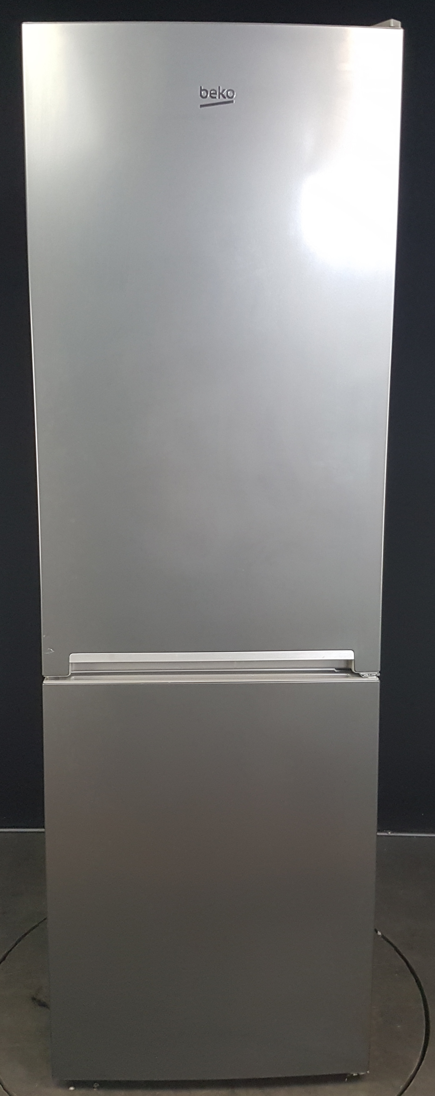 Beko RCSA366K40GN