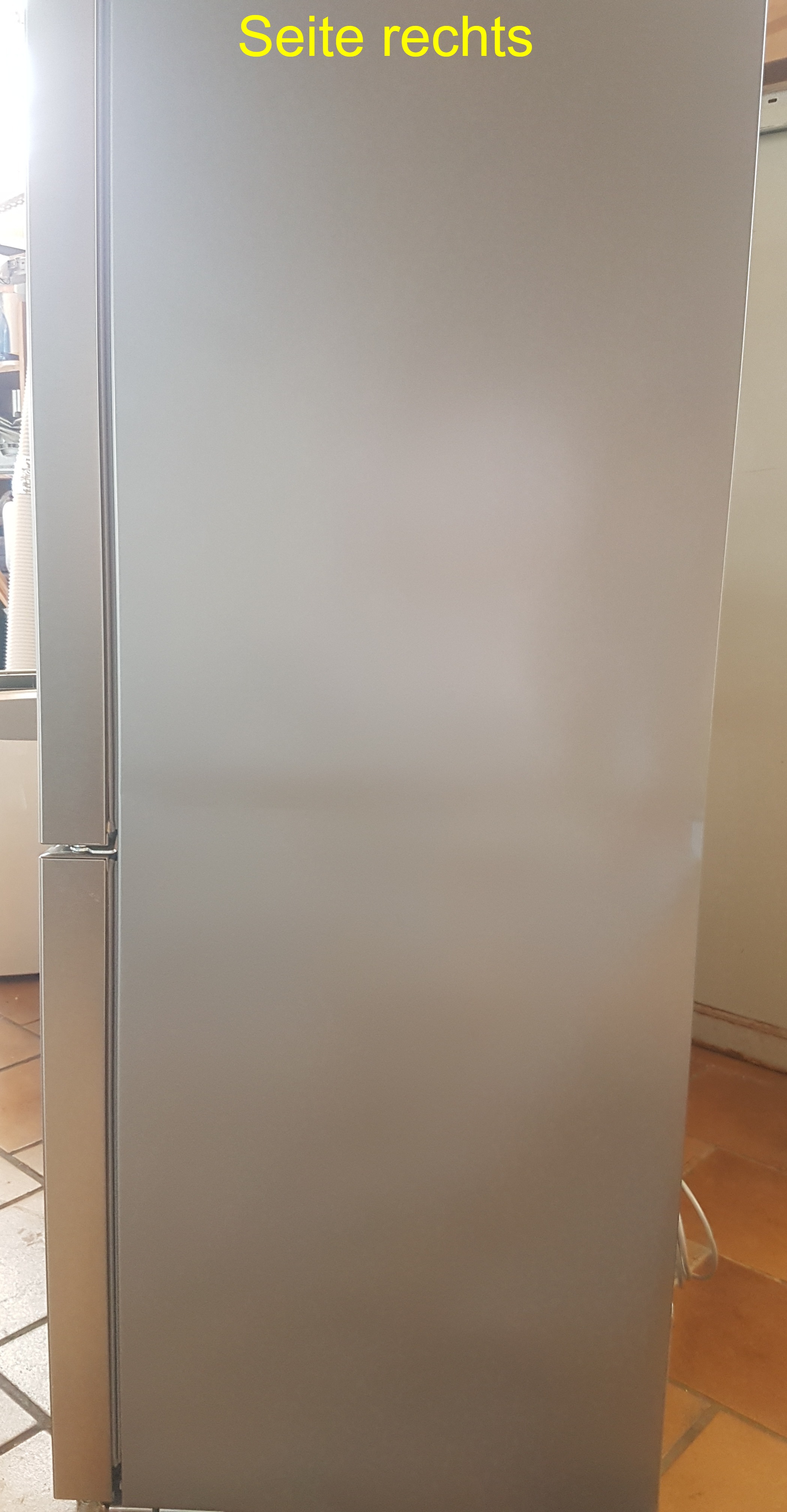 Grundig GQN21235XN